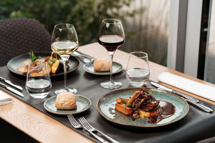 492546742 1332326231634461 1324541704430446179 N